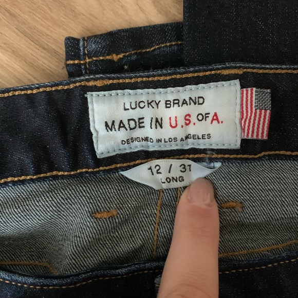 Lucky Brand Jeans - Picture 2 of 5